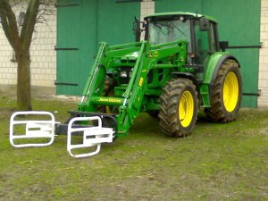 John Deere 6230