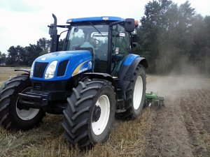 New Holland & Agregat