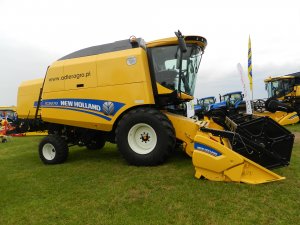 New Holland TC 5070