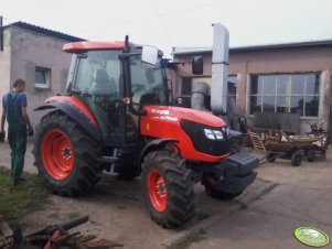 Kubota M 7040