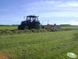 Farmtrac 70 4WD + Lely Hibiscus 485P