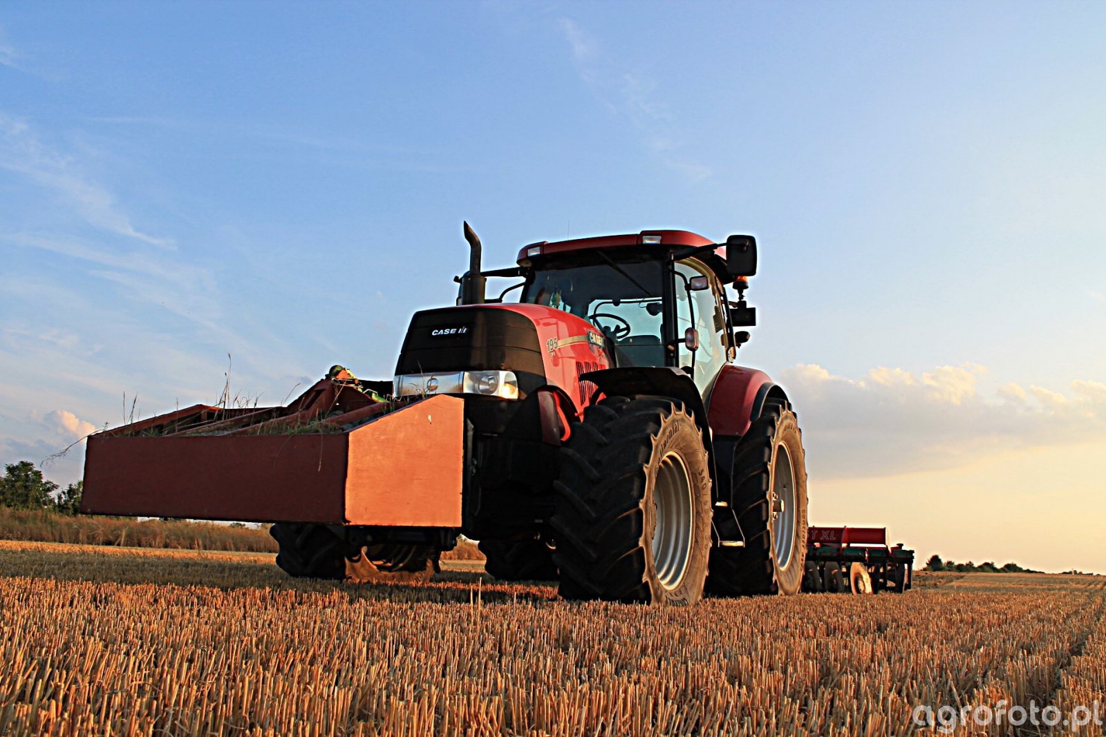 Case Puma 195 CVX & Unia