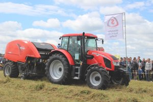 Zetor Forterra 140 HSX  + KUHN i-BIO