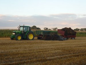 John Deere 6230