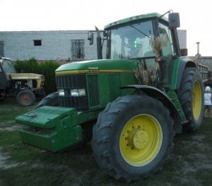 John deere 6900 +