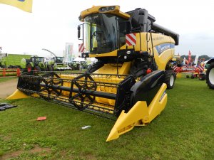 New Holland CX 5080