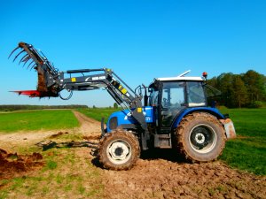 Farmtrac 675 DT + Metal Fach