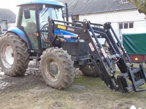 New  Holland TD80D