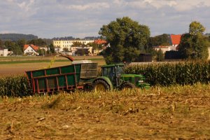 John Deere 6630 + T088