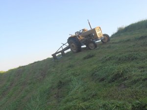 Ursus C-360 + kosiarka rotacyjna