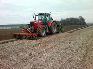 Massey Ferguson 7495