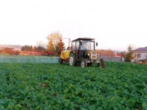 Ursus C-330 + Opryskiwacz 1200 L