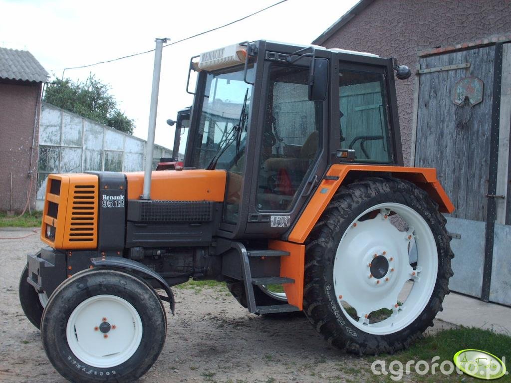 Foto traktor Renault 95.12 TX 79217 Galeria rolnicza