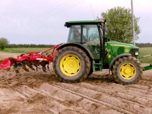 John Deere 5090R i Grimme
