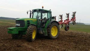John Deere 6630