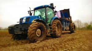 New Holland T6070 + ALIMA EVO SPREADER