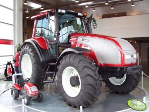 Valtra T