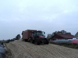 Case JXU 105 & SCHUITEMAKER