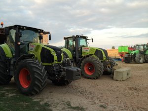 Claas Axion 850 x2