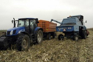 New Holland Ts130a & Braud108