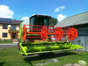 Claas Avero 160