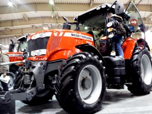 Massey  Ferguson 7614