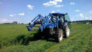 New Holland TD5030