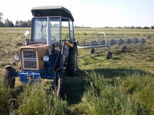 Ursus C-330 + Zgrabiarka 7