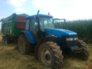 New holland TM130