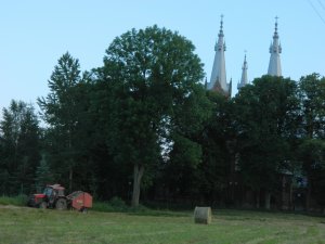 Zetor 8145 + Welger RP15