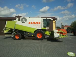 Claas Lexion 440