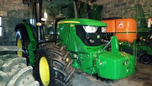 John Deere 6125R