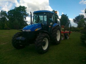 New Holland Td5050