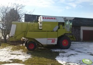 Claas Dominator 86