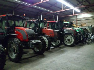 Valtra N111 x3 i Valtra