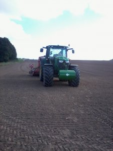 John deere 6210r + horsch pronto 3dc