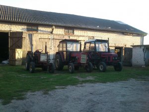 T-25, Ursus i Zetor