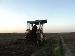 Ursus C-330 + Tur Wol-Met 1A & Brony 3