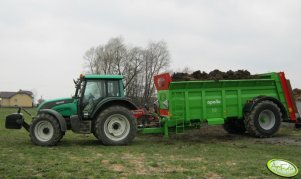 Valtra N111 + rozrzutnik Apollo 14