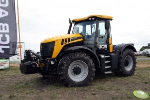 JCB Fastrac 3230