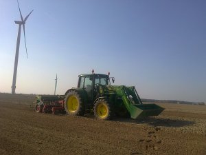 John Deere 6330