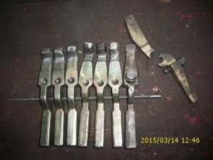 Łapki sprzęgła T-25