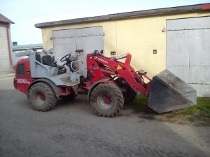 Weidemann 2070