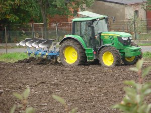 John Deere 6125 M i RabeWerk albatros