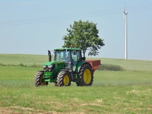 John Deere 6125R