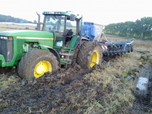 John Deere 8200 & Ultima CS