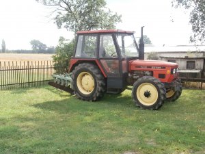 Zetor 5748+pługi 5