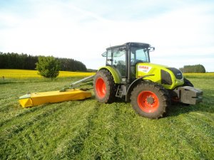 Claas Axos 330 CX + Pronar PDT290