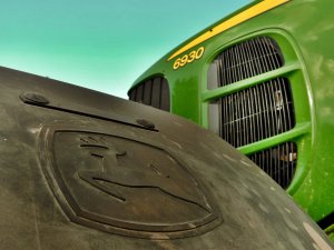 John Deere 6930