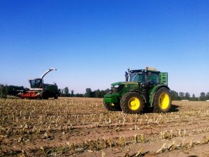 John Deere 6150R + Pronar T669 & Claas Jaguar 830